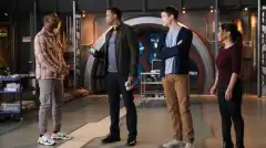 Флэш (сериал 2014-2023) 7 сезон 16 серия